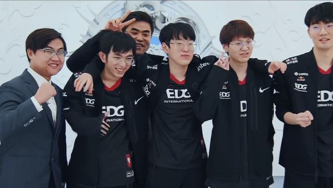 雷霆如何成 雷霆如何成