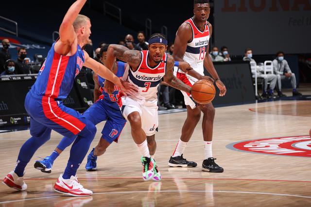 三粒进球中 三粒进球中