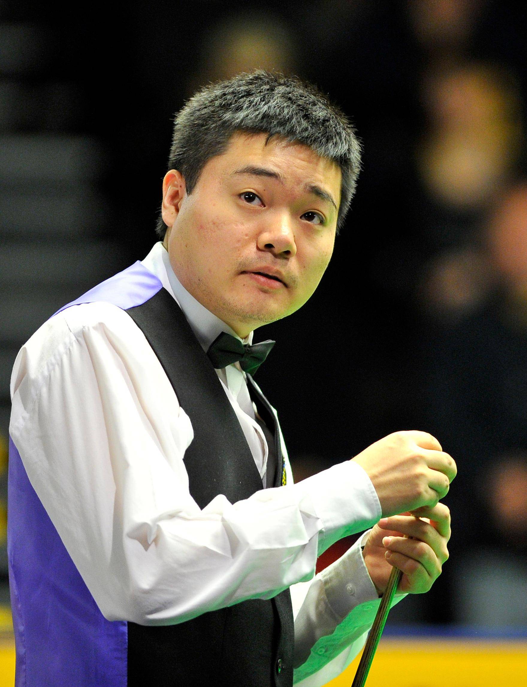 后腰位置 后腰位置