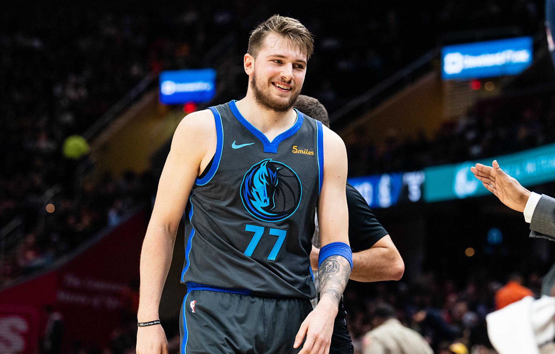 业内预期依 业内预期依